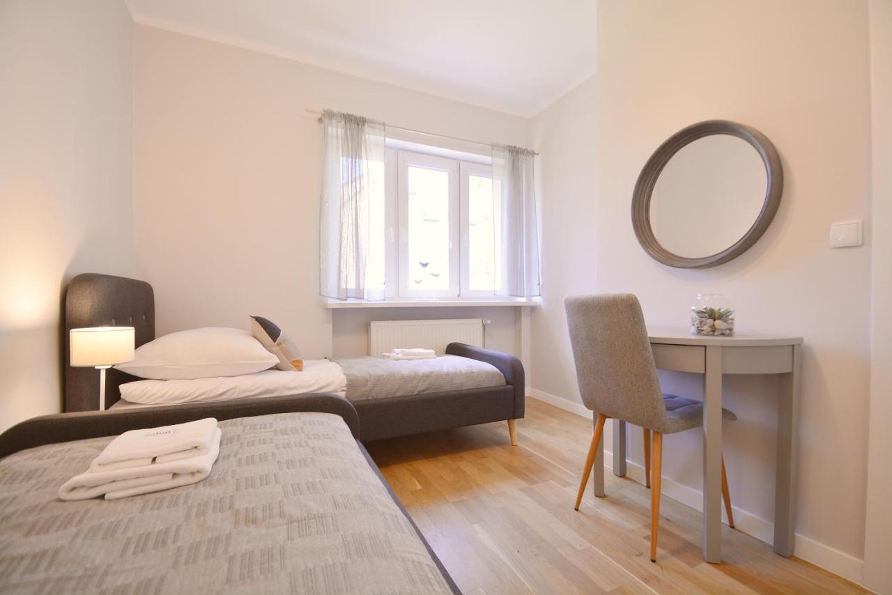Sunset Apartments - Kapitanska - Plaza 500M 斯维诺乌伊希切 外观 照片