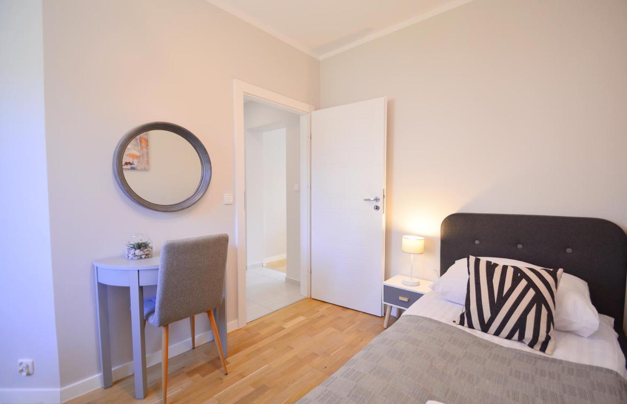 Sunset Apartments - Kapitanska - Plaza 500M 斯维诺乌伊希切 外观 照片