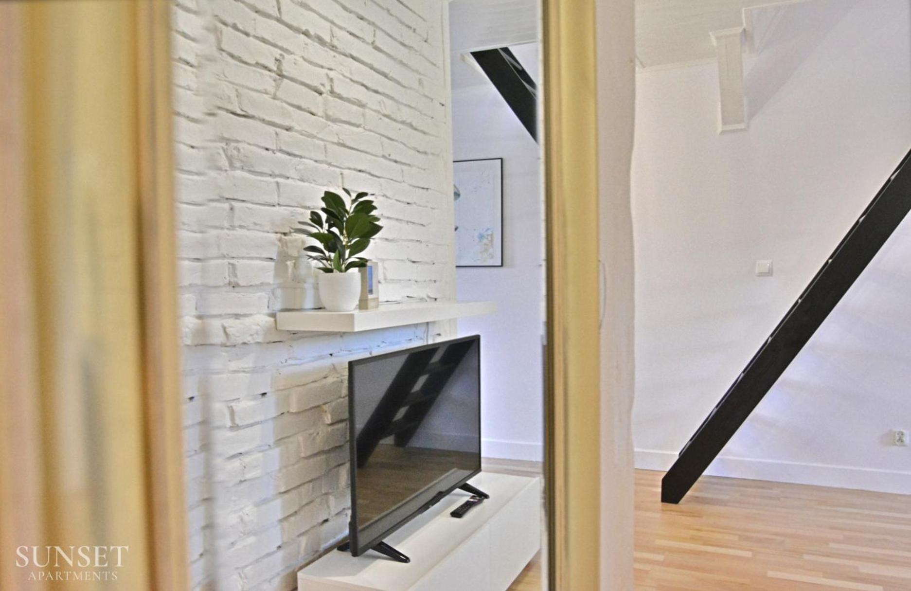 Sunset Apartments - Kapitanska - Plaza 500M 斯维诺乌伊希切 外观 照片